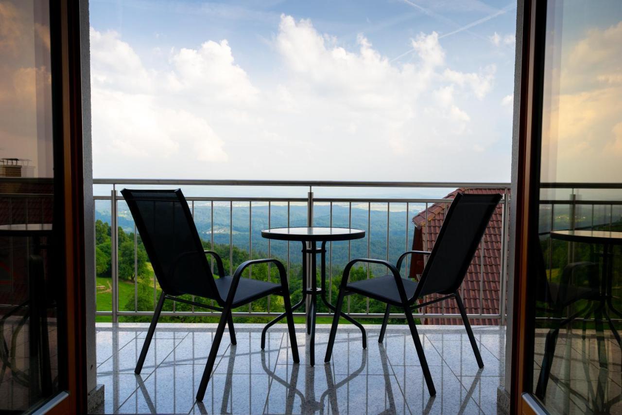 Pjagodic Apartments & Wellness แซเคลียนาโกเรนสเคม ภายนอก รูปภาพ